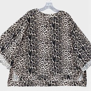 Umgee Leopard Print Oversized Boxy Hi Lo Knit Top Size L Animal Print Dolman Slv